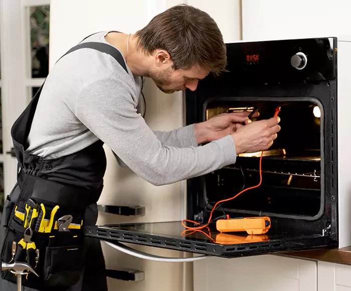 Rapid Response: Chicopee Appliance Pro Emergency Appliance Repair Team in Chicopee, MA