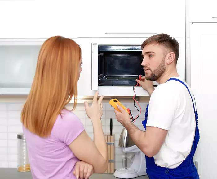 Skilled Microwave Service: Your Certified Microwave Purchase and Installation in Chicopee, MA