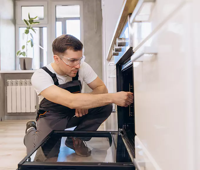 Why Chicopee Bakers Rely on Chicopee Appliance Pro for Every Electric Oven Fix?