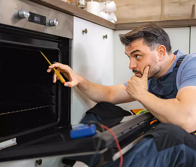 Why Chicopee Households Choose Chicopee Appliance Pro for Every Gas Oven Fix?