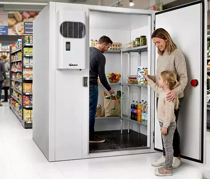 Why Chicopee Business Owners and Choose Chicopee Appliance Pro for Walk-In Refrigerator Repair?
